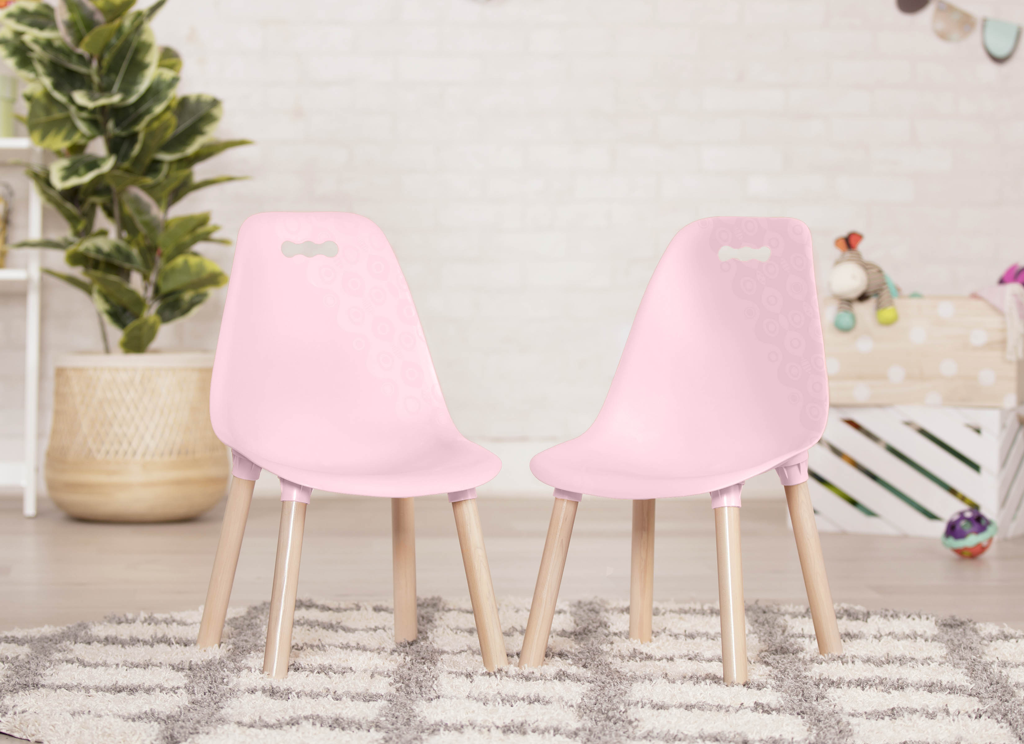 B and deals m pink chair