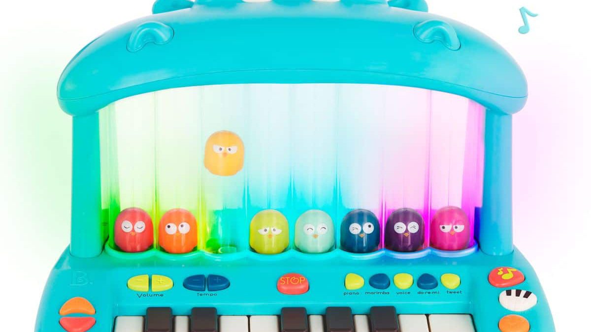 little musician piano toy